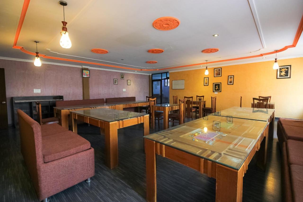 Oyo 8367 Hotel The Woodz Pālampur Zewnętrze zdjęcie