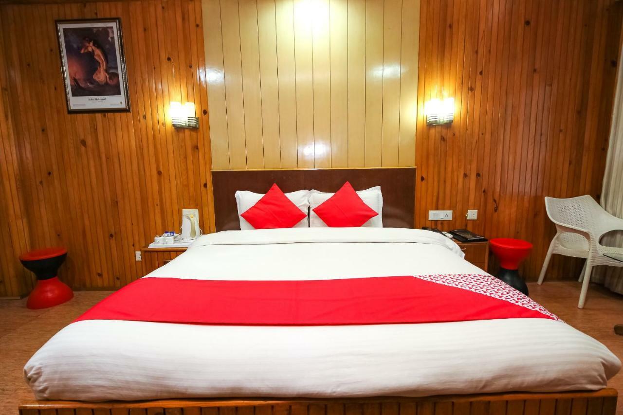 Oyo 8367 Hotel The Woodz Pālampur Zewnętrze zdjęcie